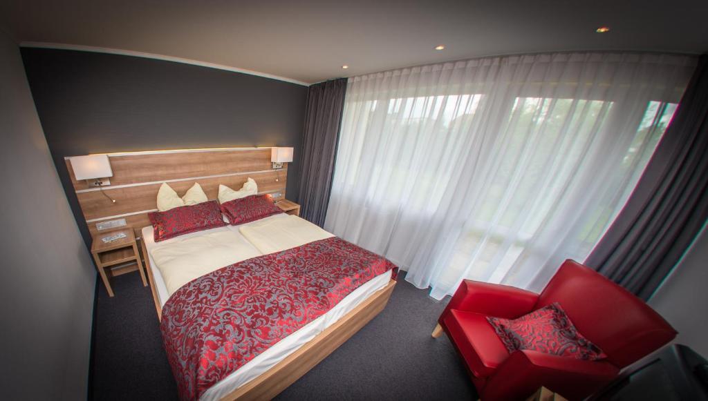 Hotel Hellers Krug Holzminden Room photo