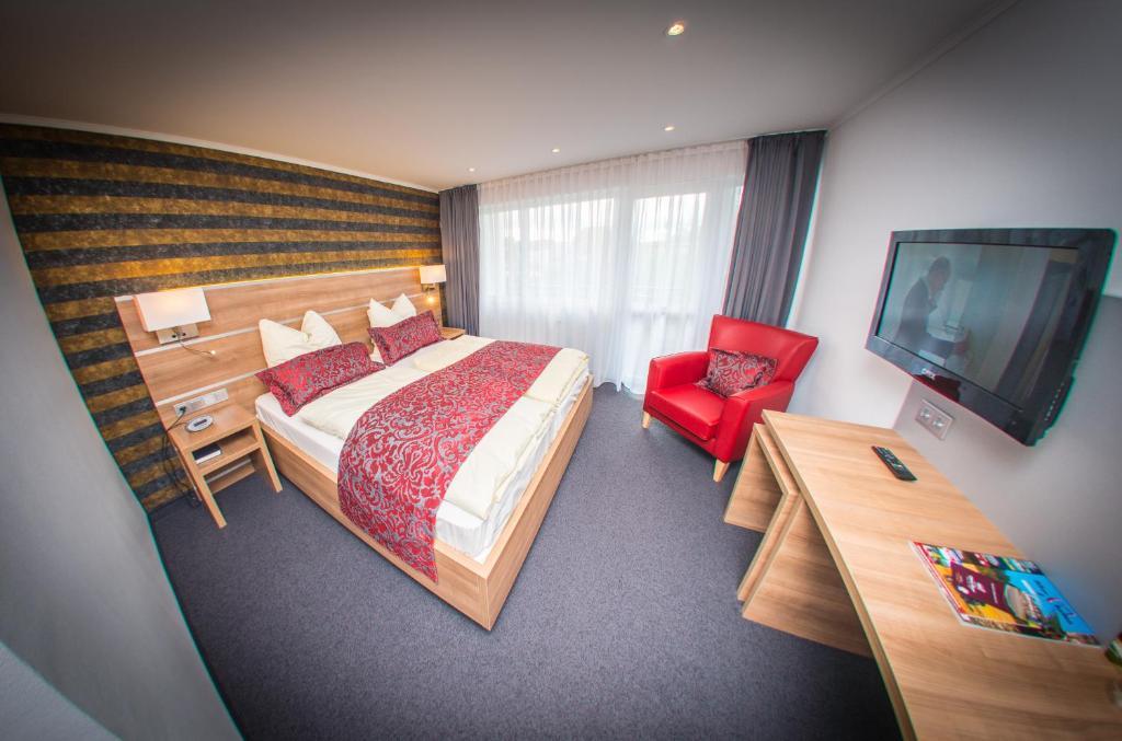 Hotel Hellers Krug Holzminden Room photo