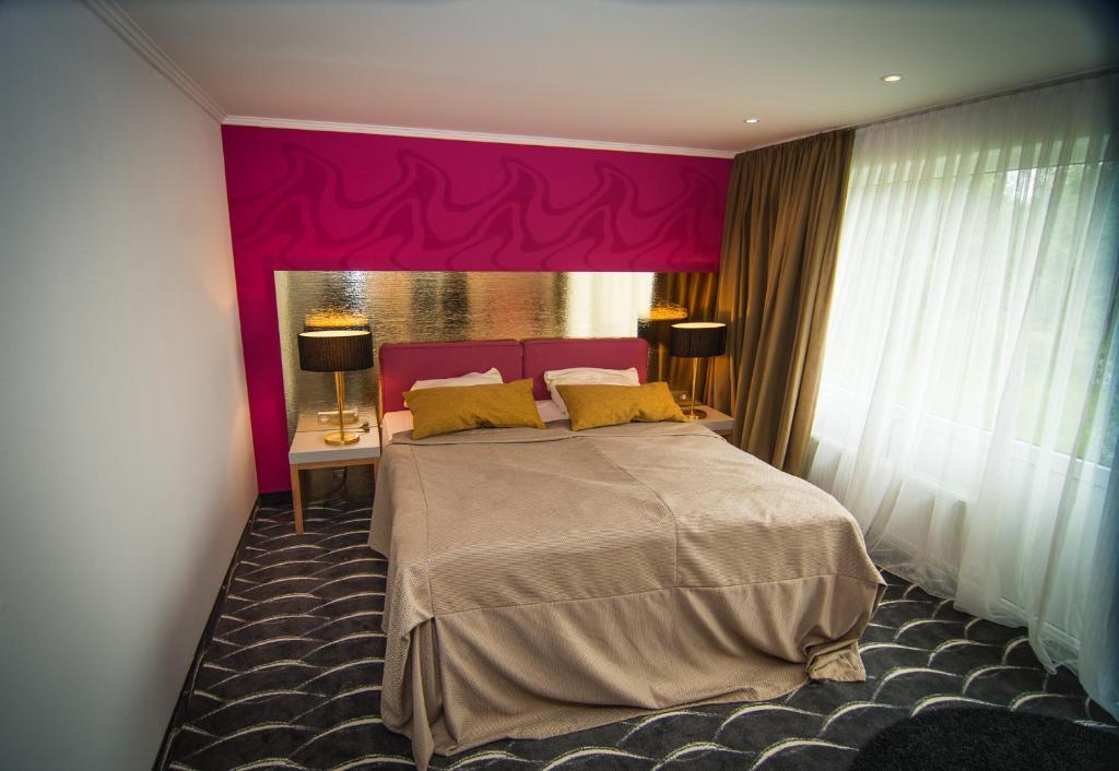 Hotel Hellers Krug Holzminden Room photo